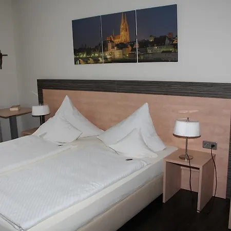 Gaestehaus Der Katholischen Akademie רגנסבורג