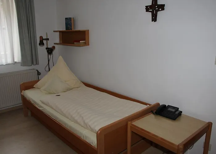 Gaestehaus Der Katholischen Akademie 3*