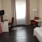 Gaestehaus Der Katholischen Akademie Hotel 3*