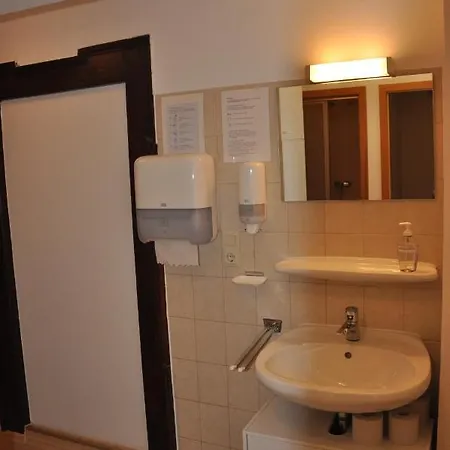 Hotel Gaestehaus Der Katholischen Akademie Ratisbona