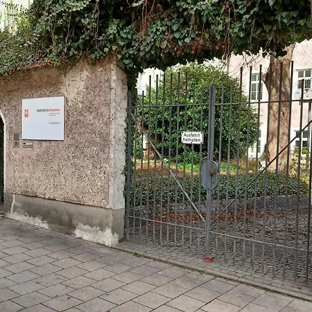 Gaestehaus Der Katholischen Akademie 3* Regensburg