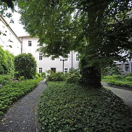 Gaestehaus Der Katholischen Akademie Hotel Ratisbona