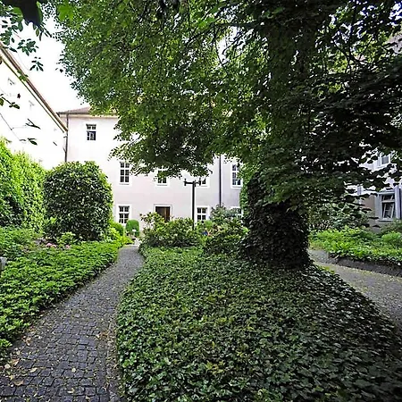 Gaestehaus Der Katholischen Akademie Hotel