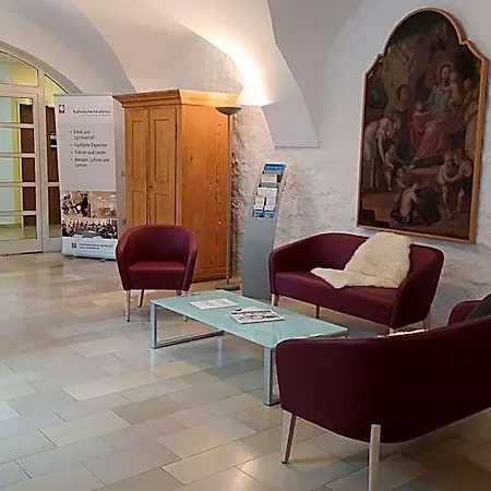 Hotel Gaestehaus Der Katholischen Akademie 3*